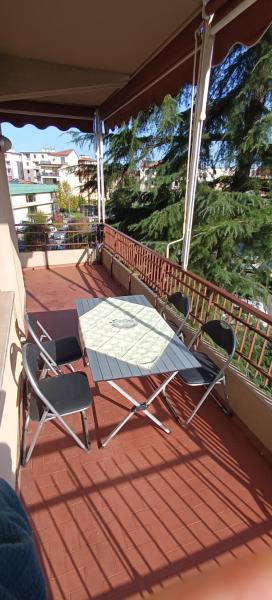 quiet and comfortable house with easy parking Scandicci